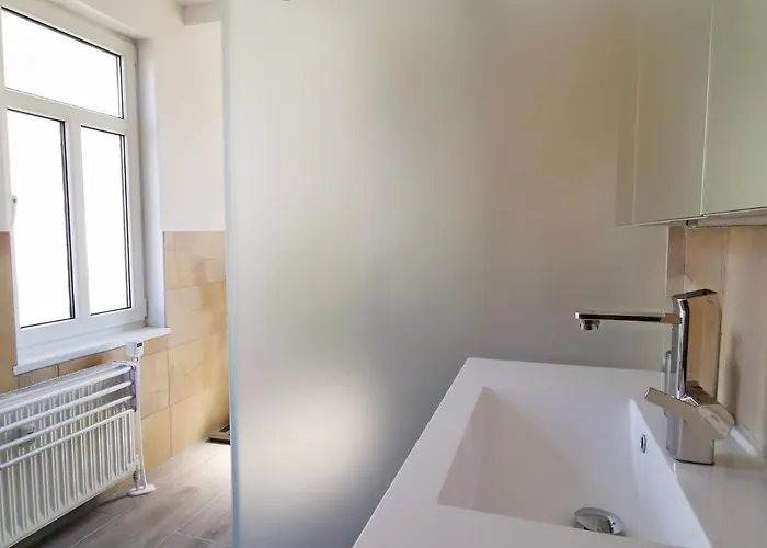 Apartment Musashi 3 *